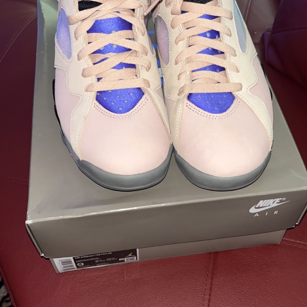 Jordan 7 - Picture 2 of 3